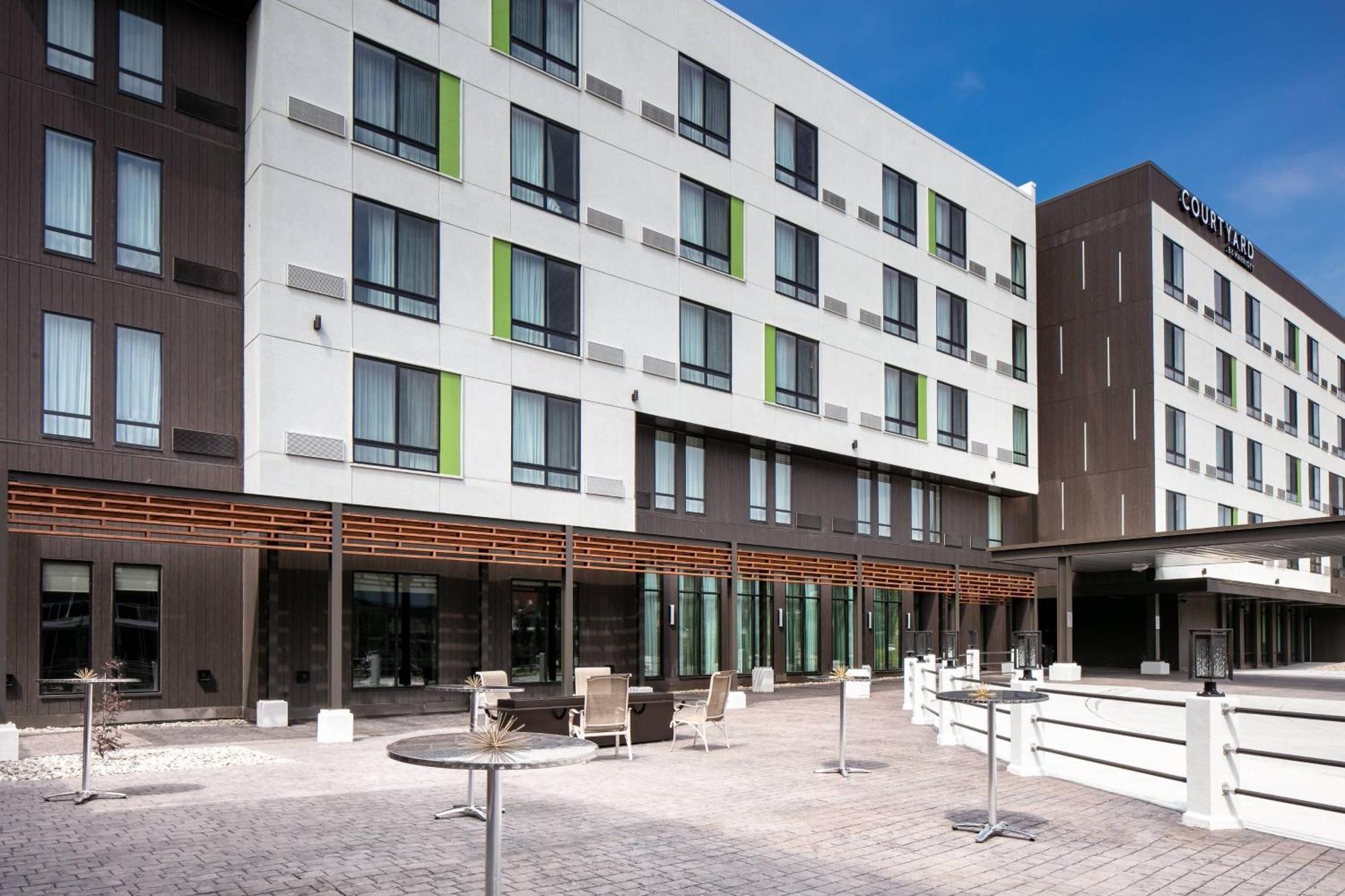 Courtyard Sioux City Downtown/Convention Center Екстер'єр фото