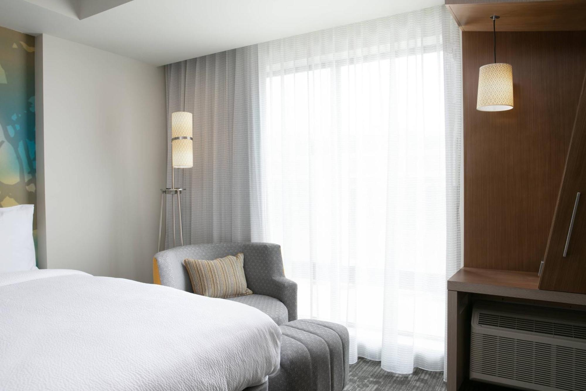 Courtyard Sioux City Downtown/Convention Center Екстер'єр фото